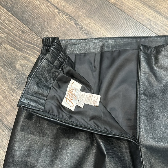VINTAGE For You From Spiegel Long Black Leather Skirt Size 16 - Picture 5 of 8